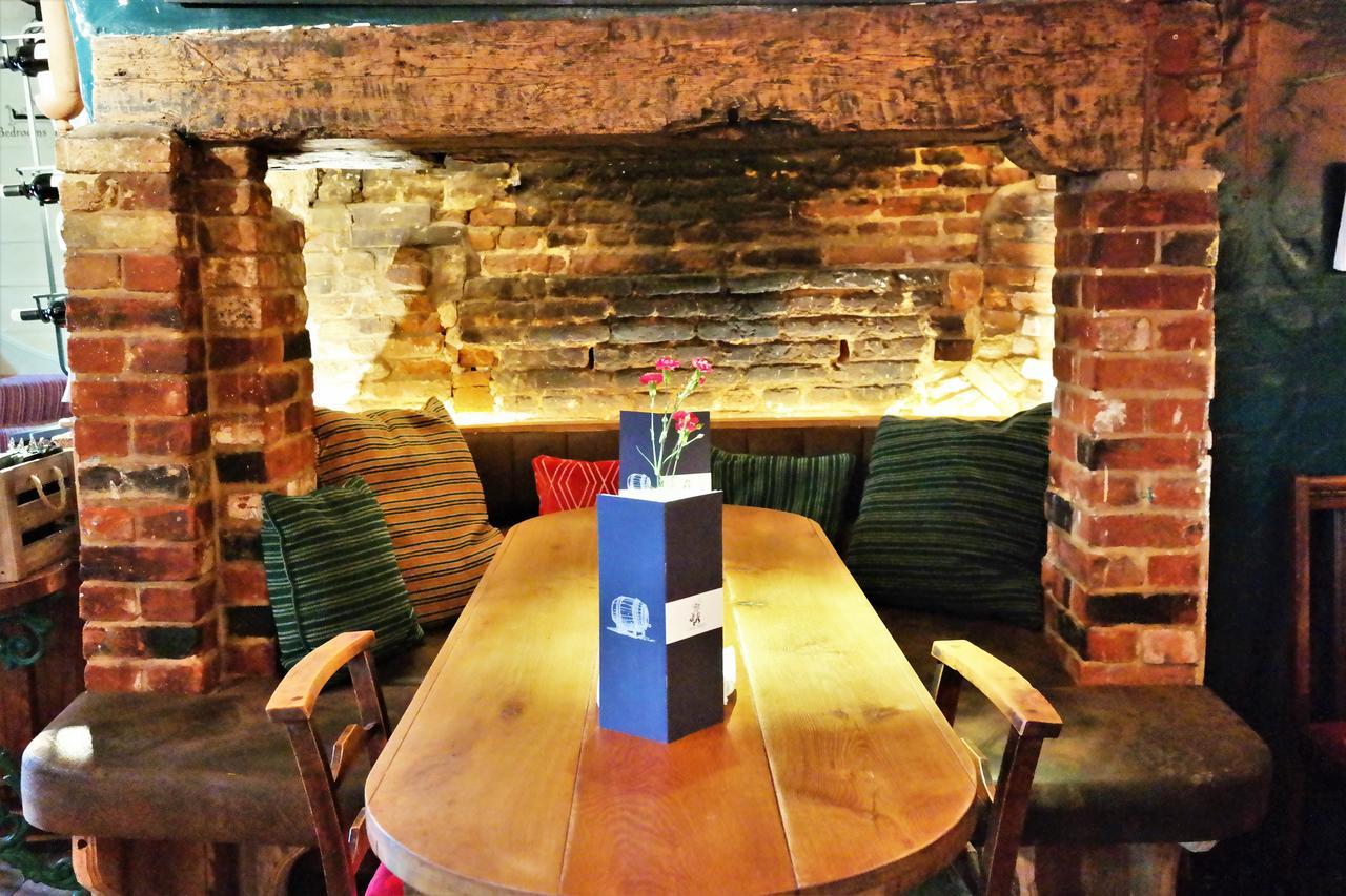 Hotel The Cross Keys Saffron Walden Zewnętrze zdjęcie